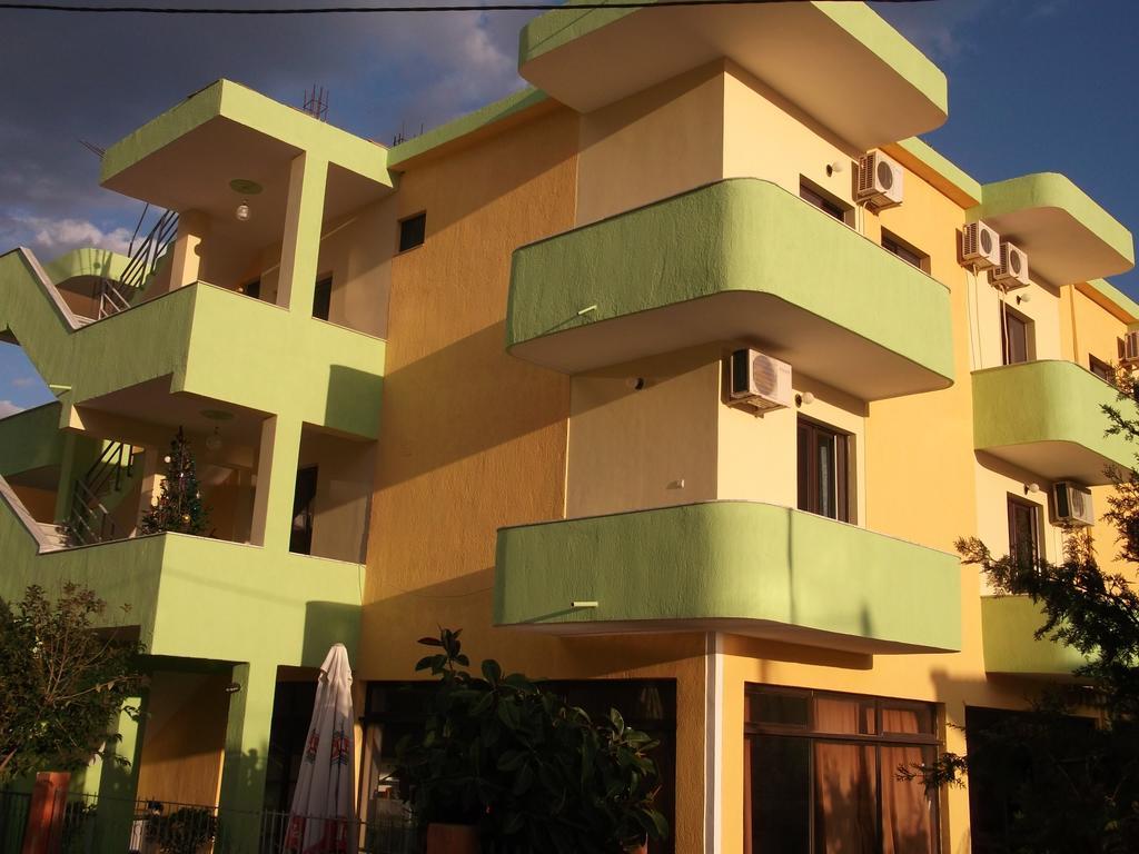 Tani'S Guesthouse Ksamil Zewnętrze zdjęcie