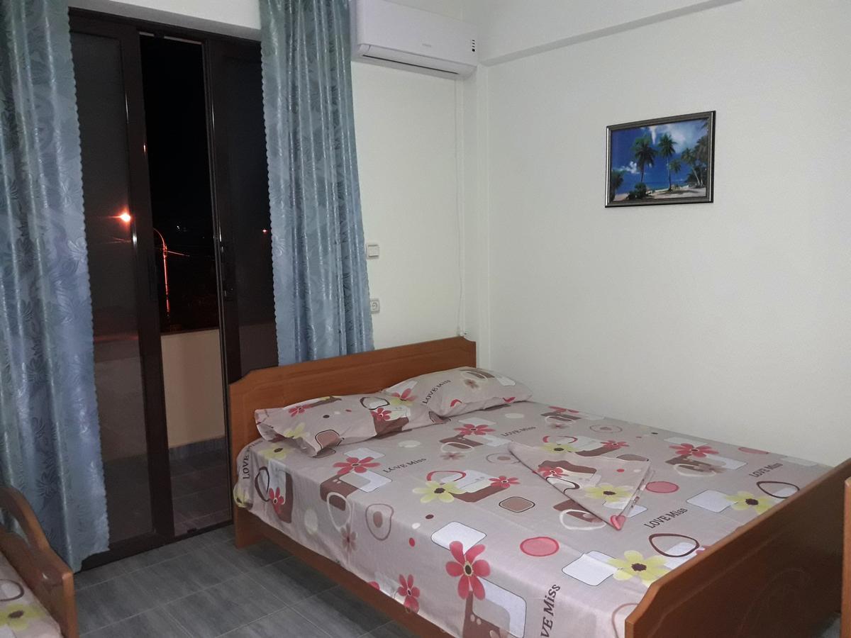 Tani'S Guesthouse Ksamil Zewnętrze zdjęcie